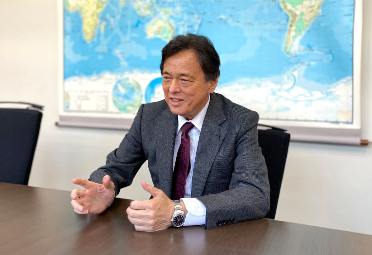 President, CEO Toshiyuki Seno